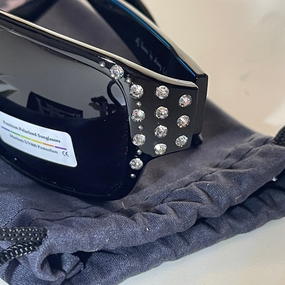 HZ Series Diamante-Women's Polarized Sunglasses-Black Frame-Dark Smoke Lens - Picture 5 of 6